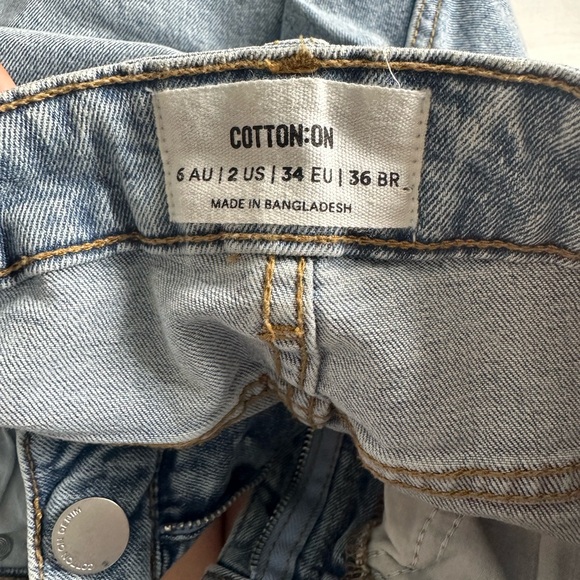 Comfortable jeans, high rise - Picture 3 of 3